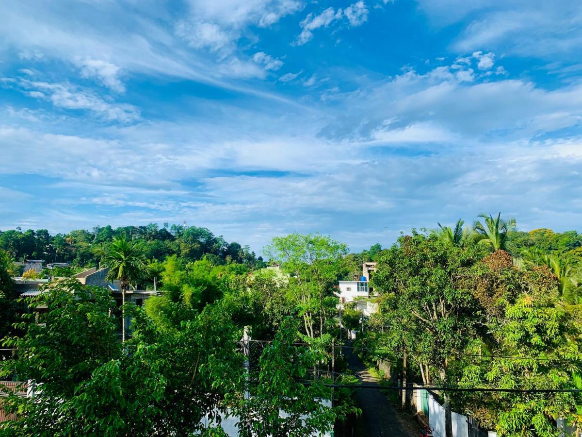 Jungle City Hostel Ґалле Екстер'єр фото